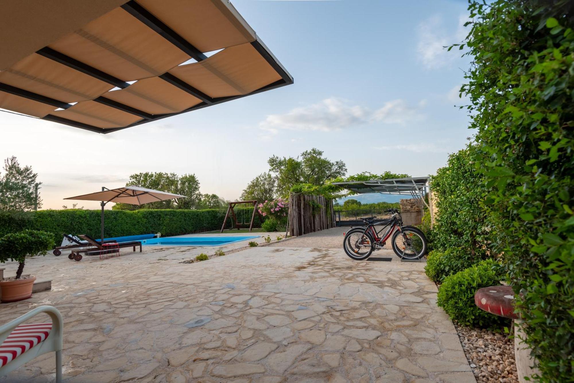Cozy Country Home With Heated Outdoor Pool Sibenik Luaran gambar